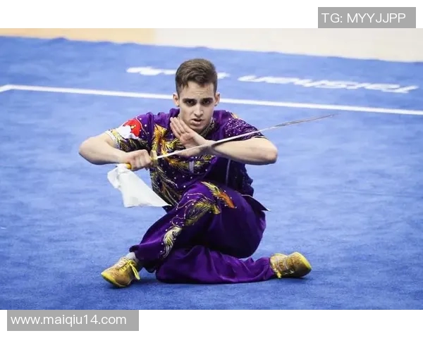 上海足球队在世锦赛中的拼搏历程与荣耀时刻全景回顾