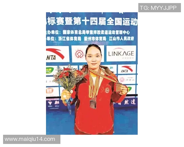 重庆滑板队在运动世界滑板锦标赛中的耐力表现深度点评与分析